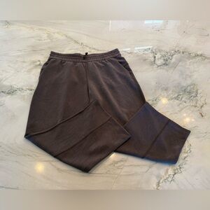 Lululemon soft stream cropped pants